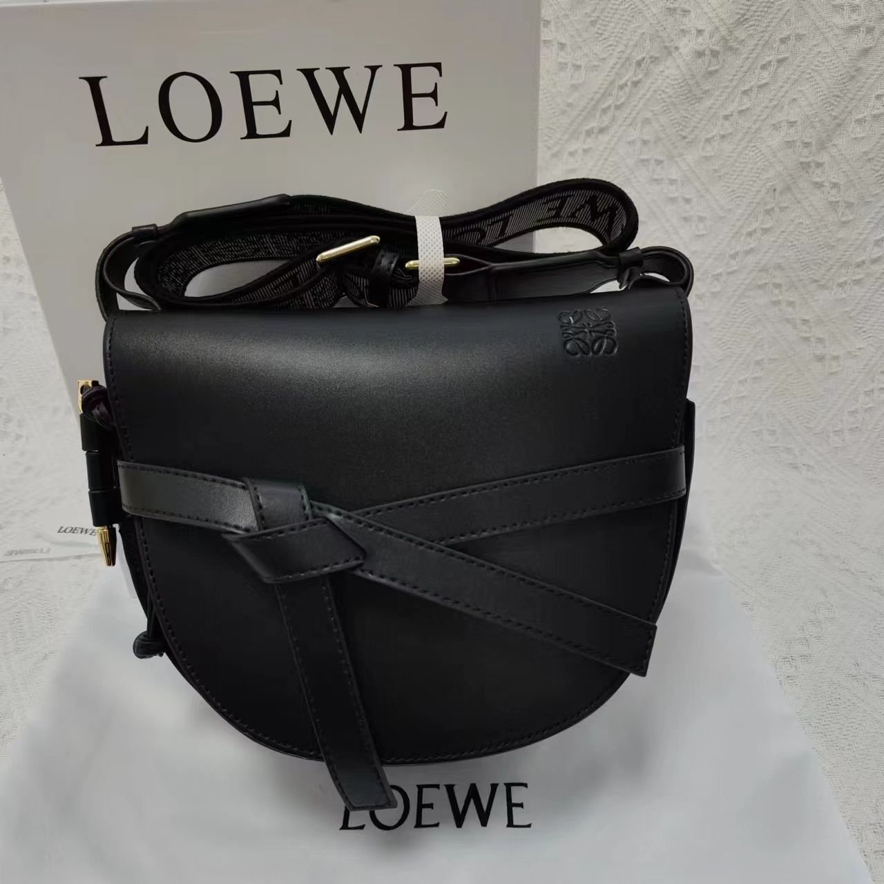 LOEWE ロエベ　ゲート　バムバッグ