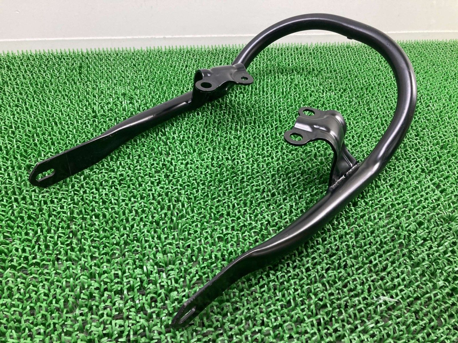 スラクストン1200R RS グラブバー トライアンフ TRIUMPH 純正 トライアンフ Thruxton アシストグリップ タンデムグリップ Tv