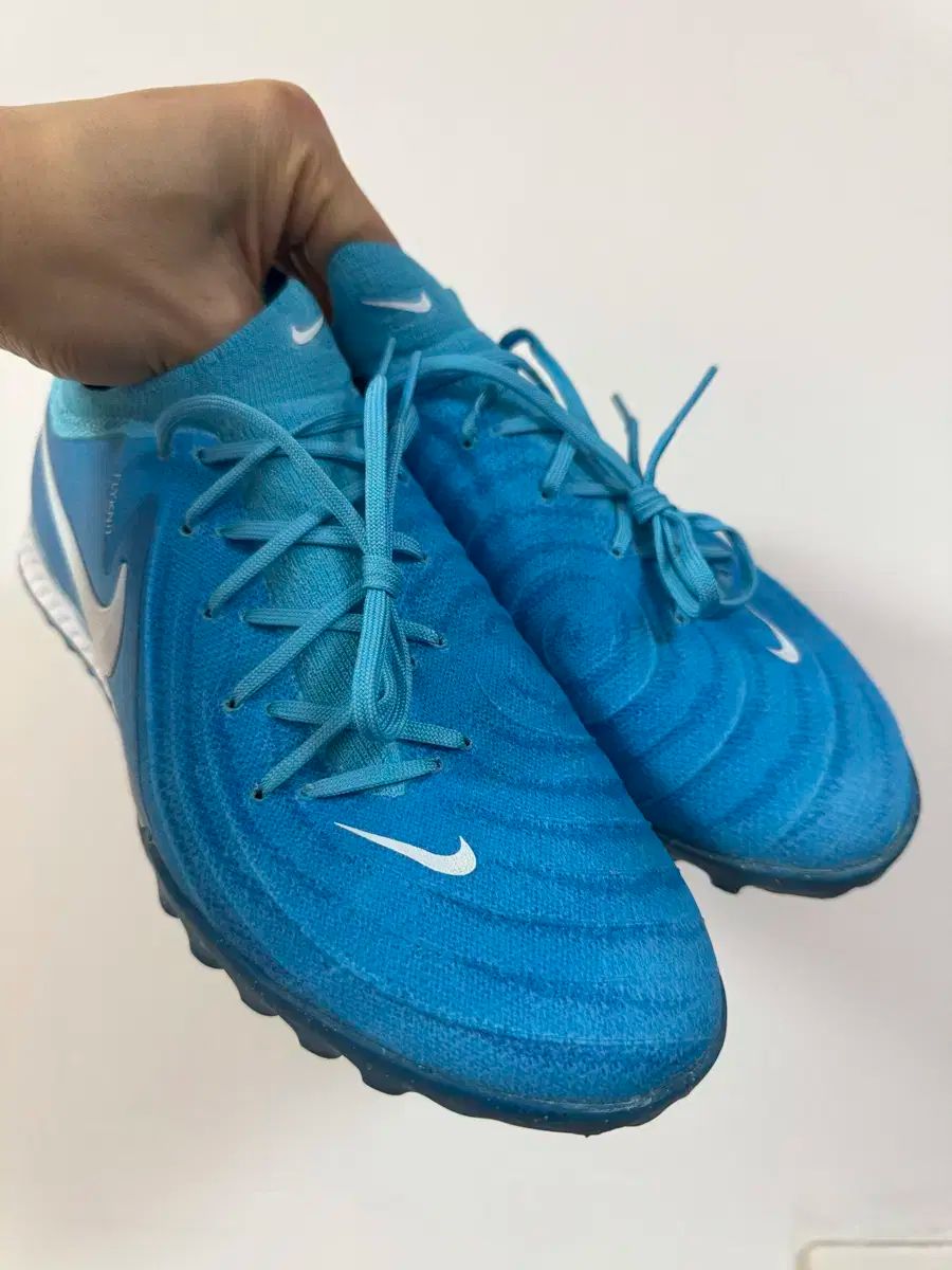 Nike Phantom リアクト　ファントムGX プロ TF 27.0センチ NIKE(ナイキ) ファントム gx プロ TF ナイキ リアクト ファントム GX