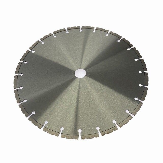 HUSQVARNA ハスクバーナ