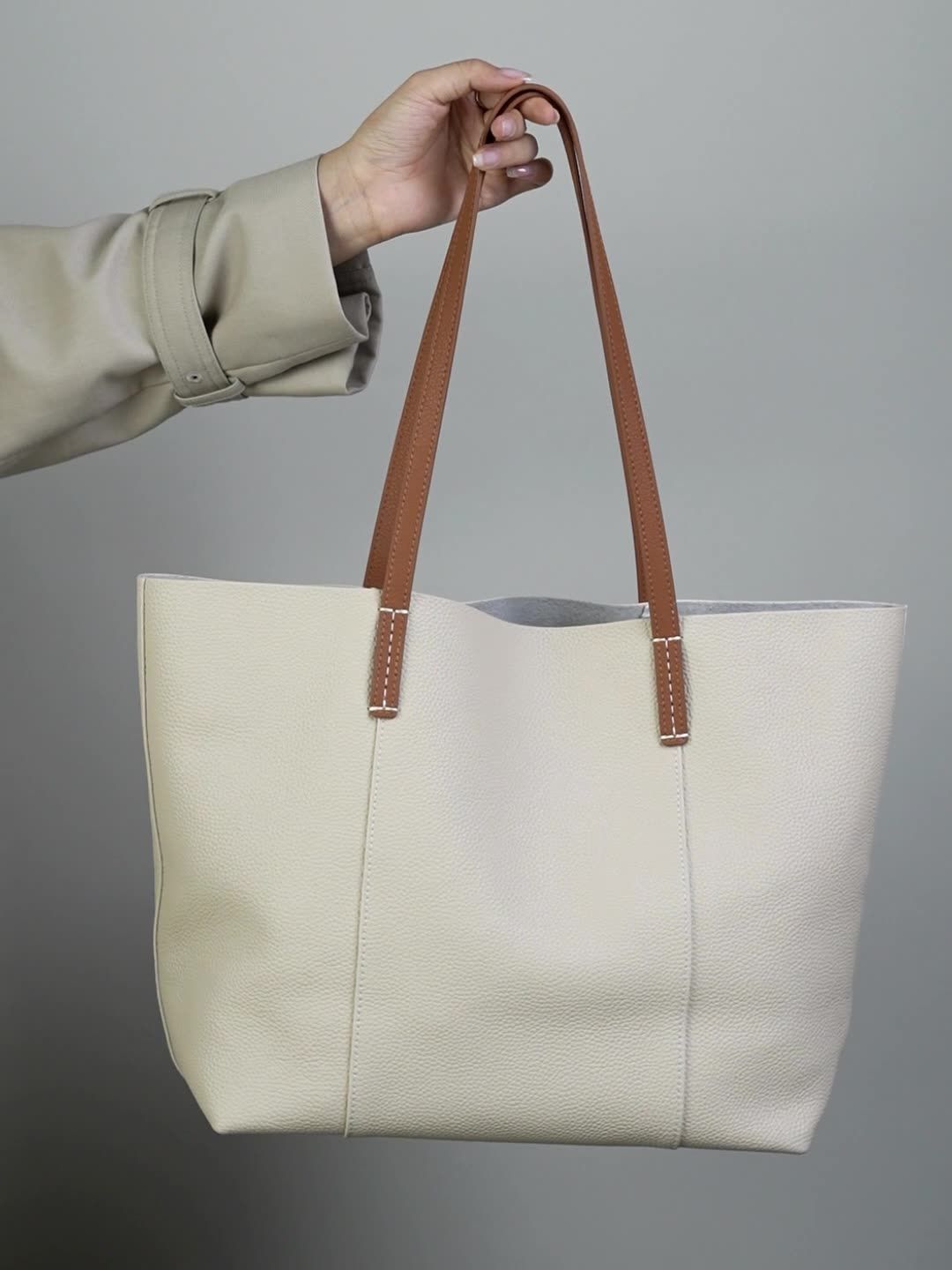 専用ページ　　ハンドメイドバッグ FOIL BAG/カーテン生まれのシルバーバッグ-SAVA!STORE