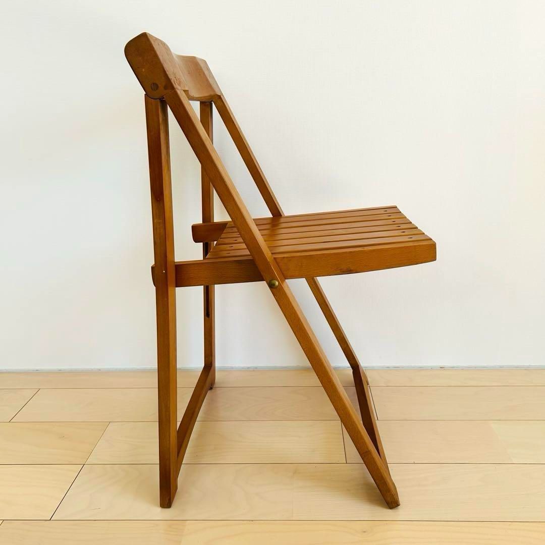 フォールディングチェア