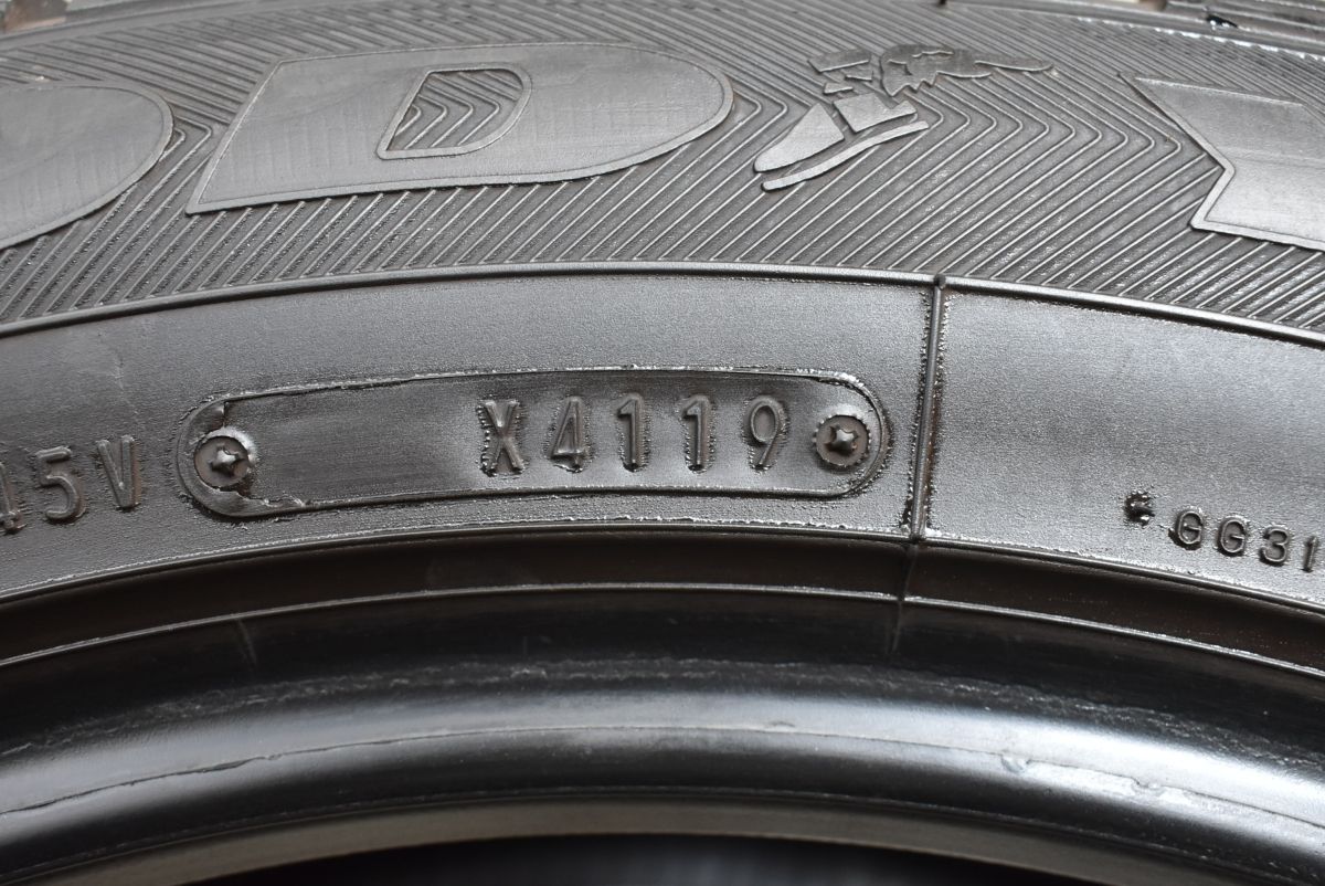 おしゃれ好き オールシーズンタイヤ グッドイヤー Vector 4Seasons 235 50R18 4本セット ベクター アルファード ヴェルファイア X156 GLA 50-70％OFF期間限定クーポン。