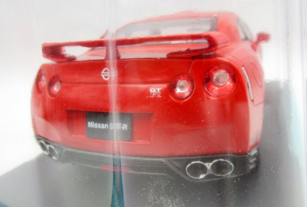 アシェット 1/24国産名車コレクション Nissan GT-R R35 2012 203