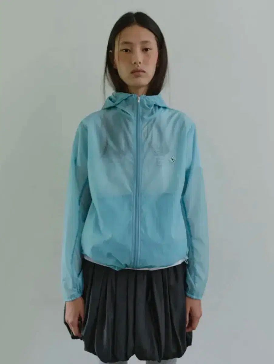 NOCONTENT スリム フーディー ウィンドブレーカー アウター スカイブルー