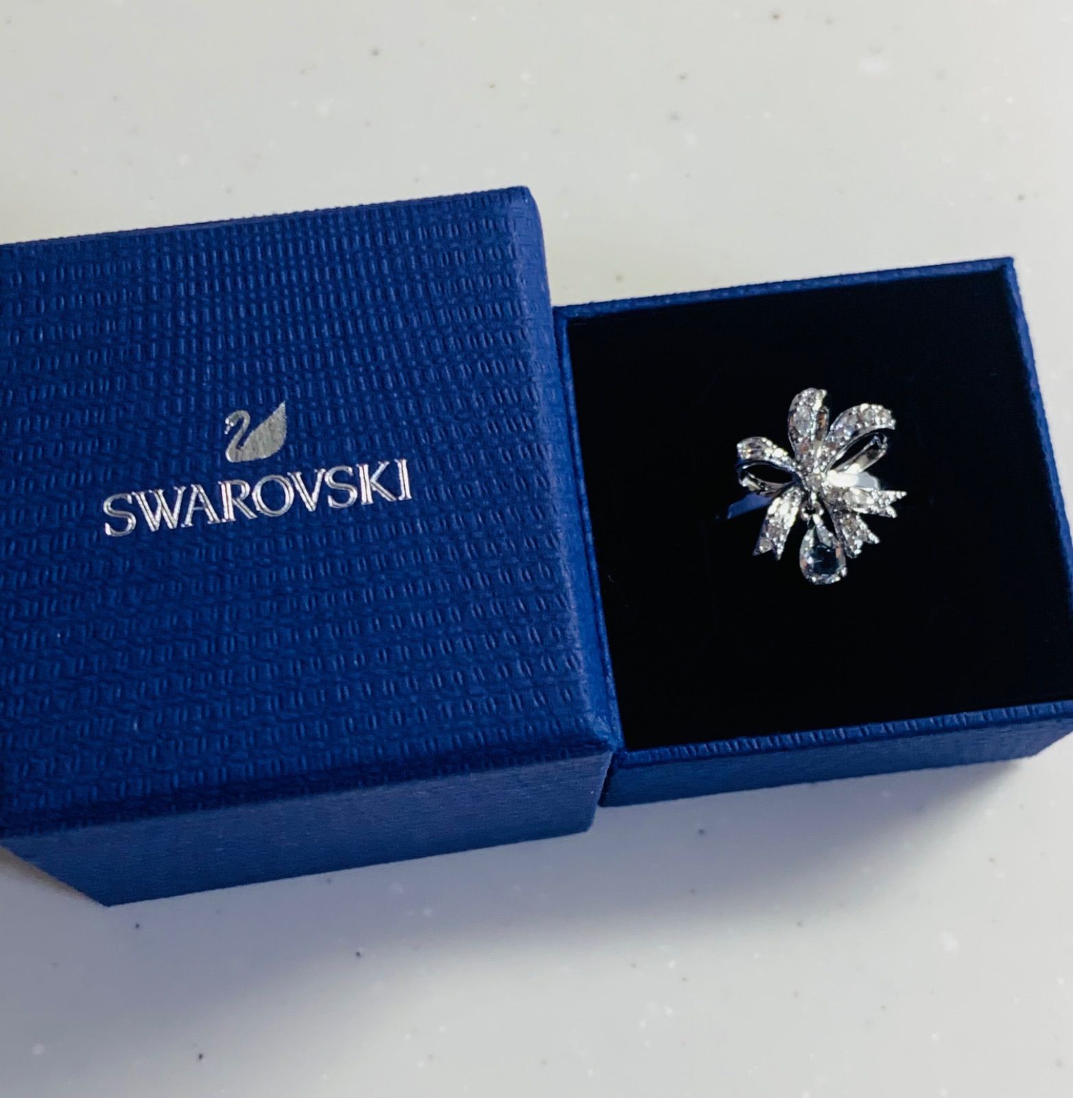 スワロフスキー Swarovski Volta リング 58号リボン - メルカリ
