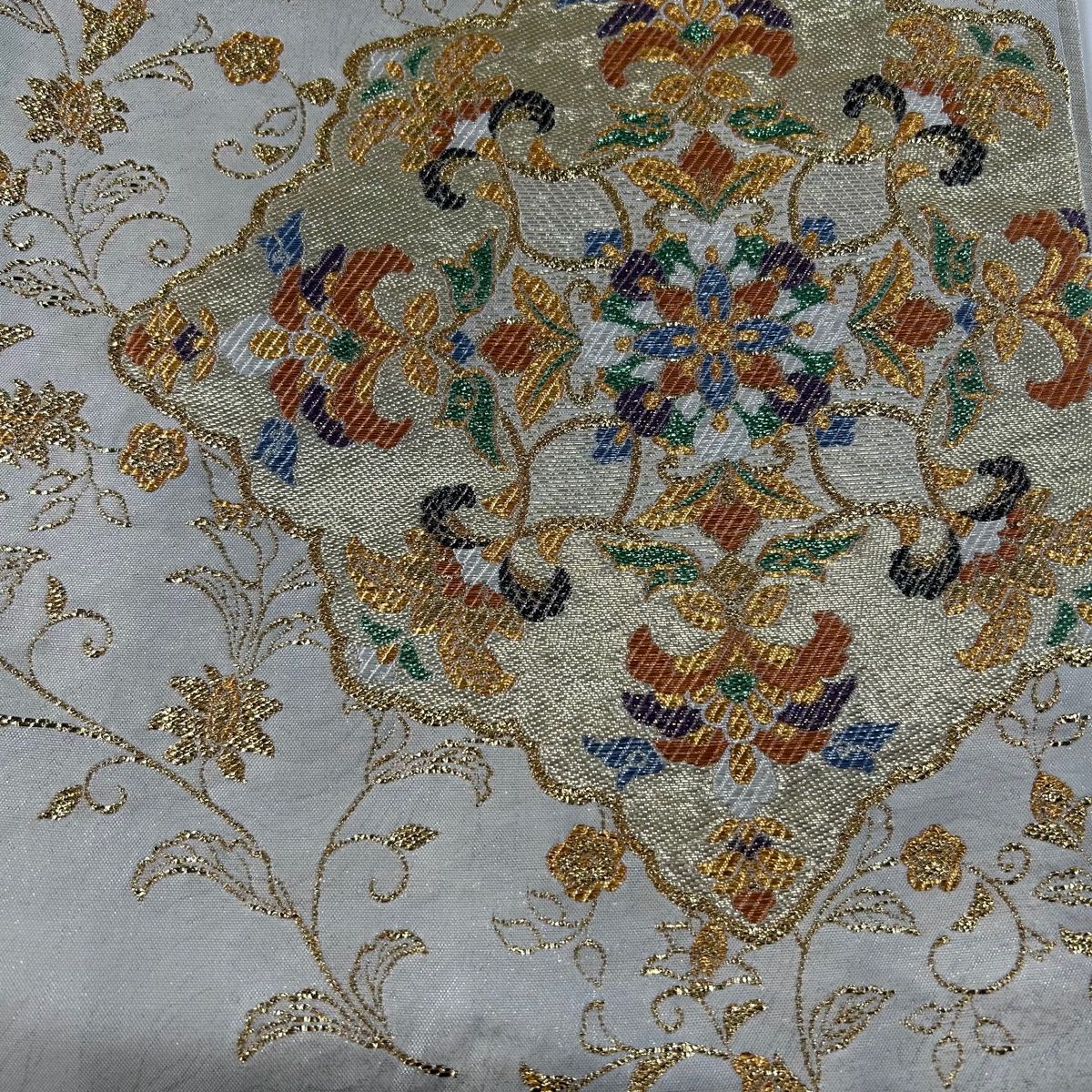 袋帯 美品 名品 華文 花唐草 箔 クリーム 六通 正絹 【中古】 - メルカリ