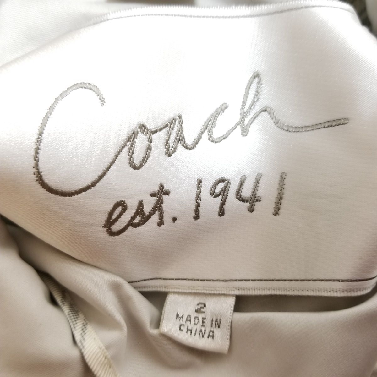 COACH(コーチ) トレンチコート サイズ2 S レディース - ライトグレー