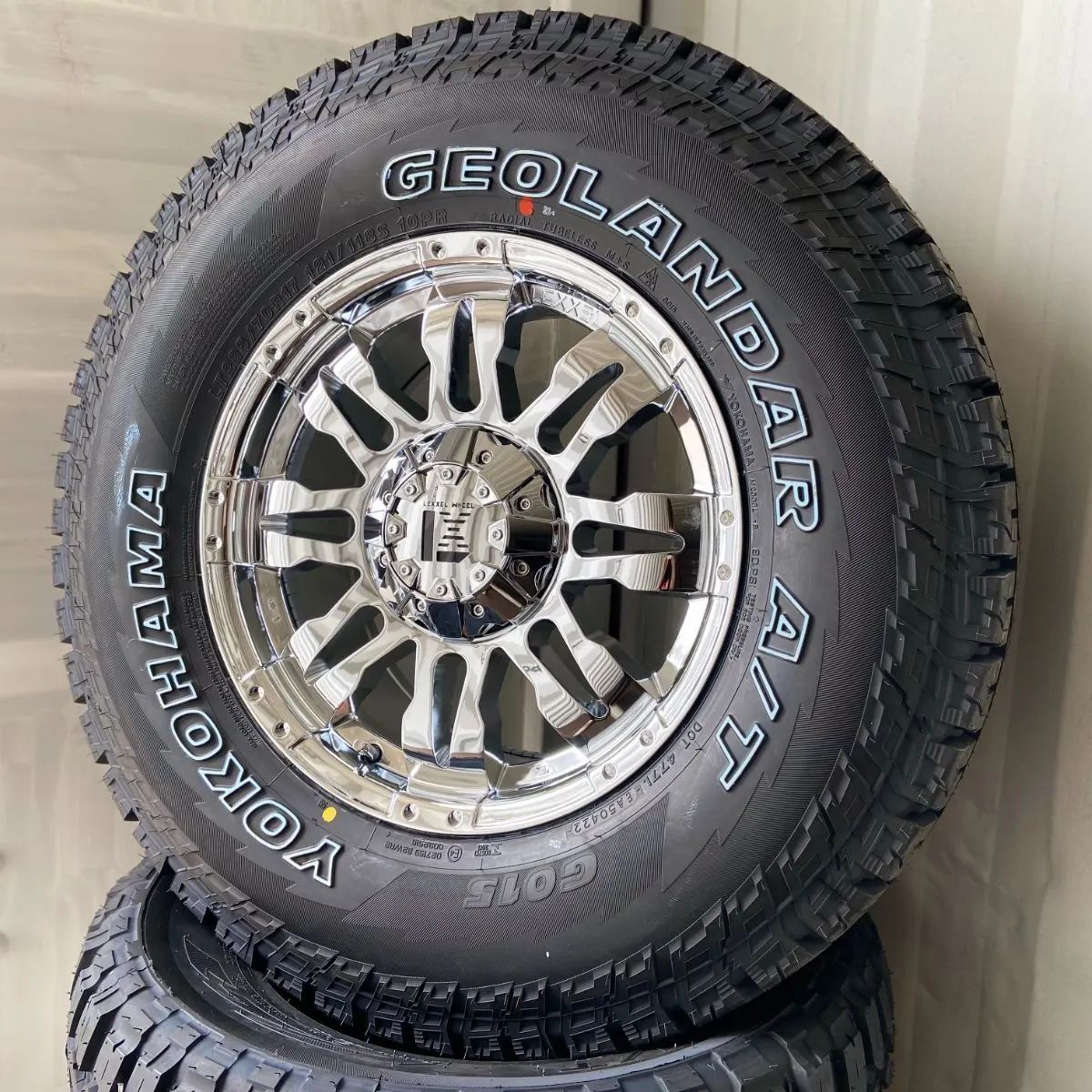 適当な価格 265/65R17⭐2021年！工賃込み！ハイラックスサーフ 