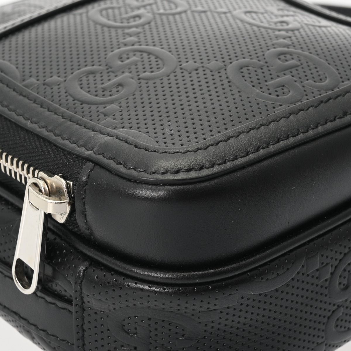 レザー ショルダーバッグ