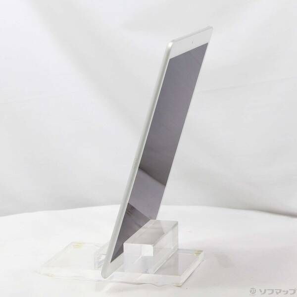 〔 品〕 iPad Air 第3世代 64GB シルバー FUUK2J A Wi-Fi 352