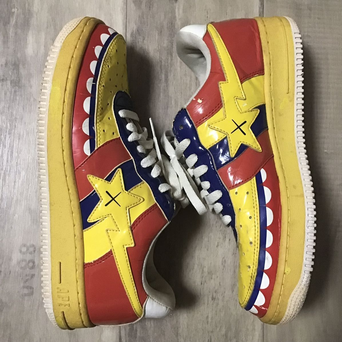 KAWS CHOMPERS BAPESTA 27.5cm US9.5 a bathing ape BAPE STA shoes