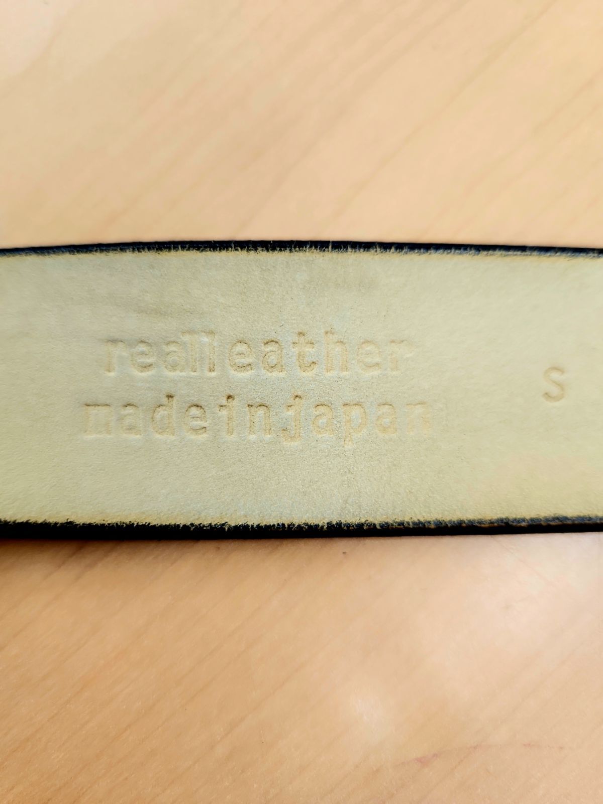 A BATHIG APE エイプ メタルバックル付き レザーベルト S スエード