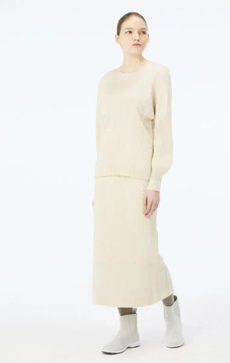 プリーツプリーズ ケーブル スティッチ トップス スカート セット