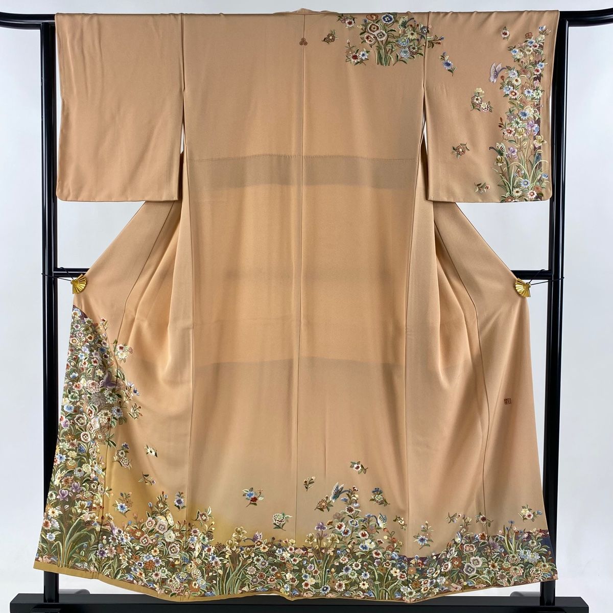 訪問着 身丈152.5cm 裄丈63.5cm S 袷 落款 草花 蝶 刺繍 金糸 薄