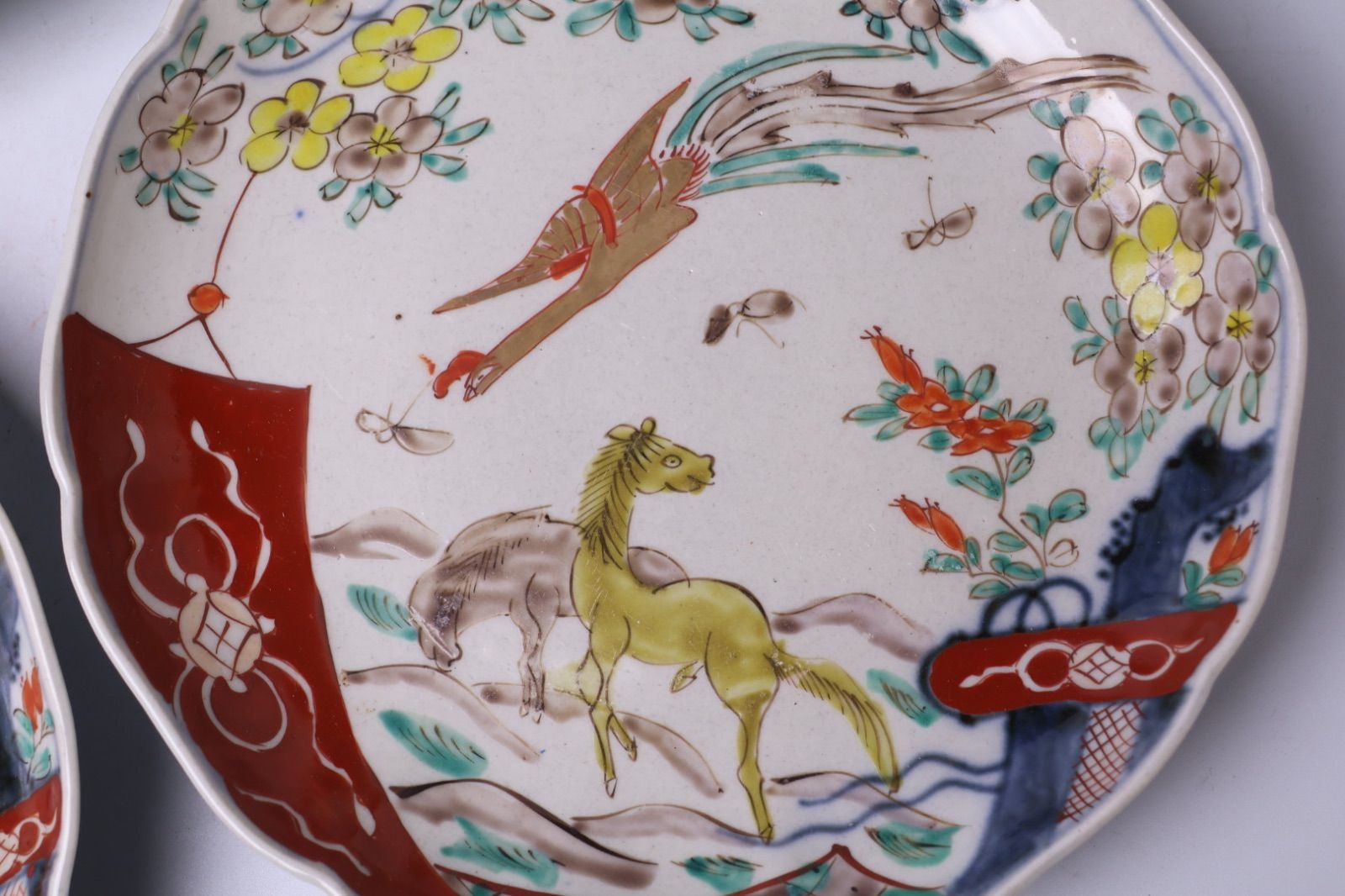 853 色絵 花 鳳凰 馬 古伊万里 伊万里焼 骨董 アンティーク 中皿 7寸皿