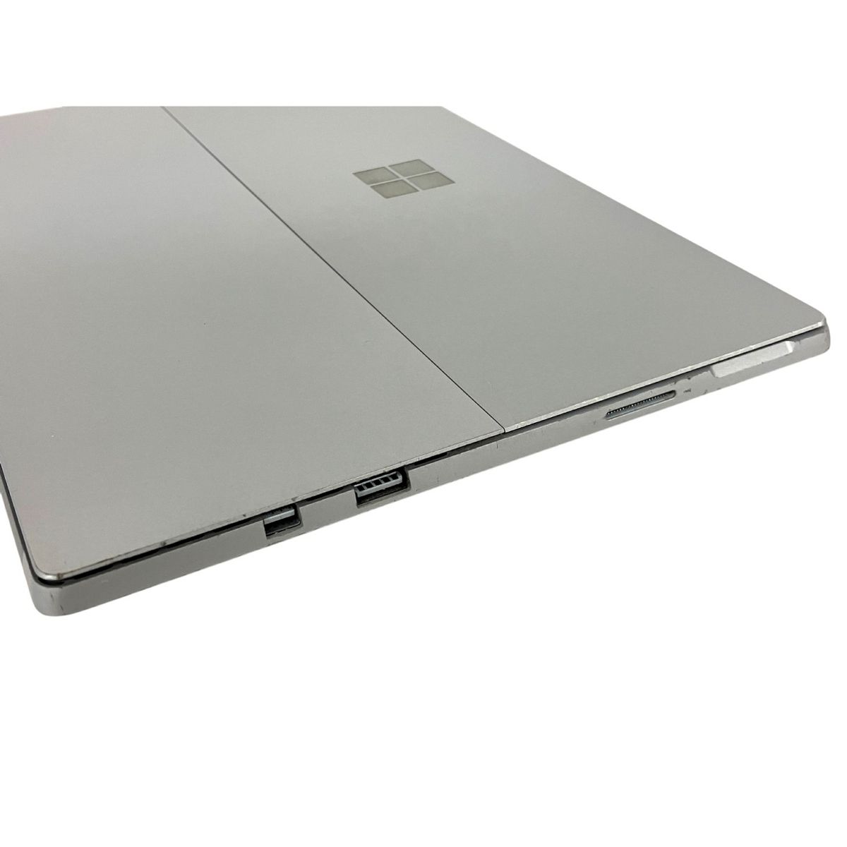 T9768372
