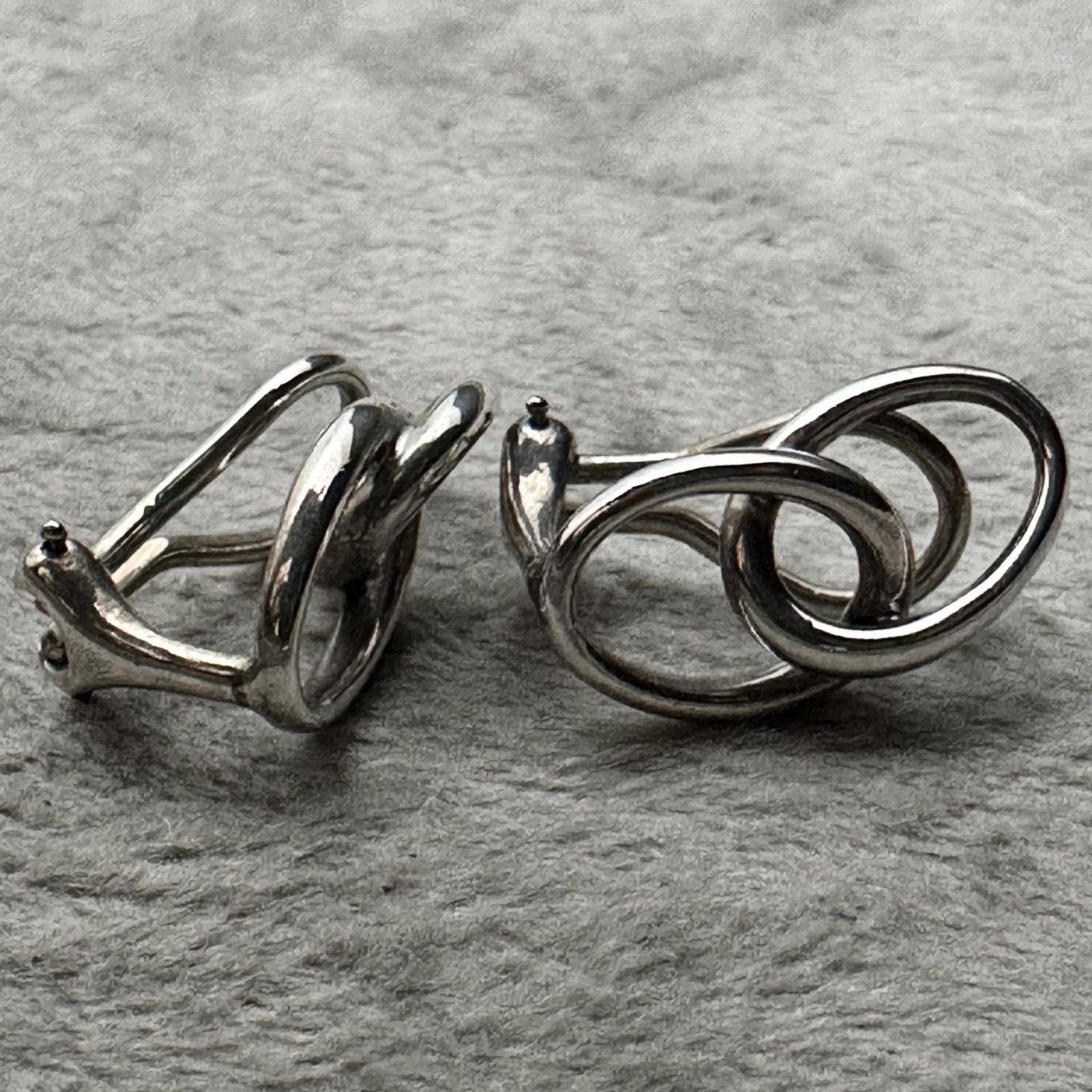 TIFFANY & Co. (ティファニー) エルサペレッティ ダブルループ 