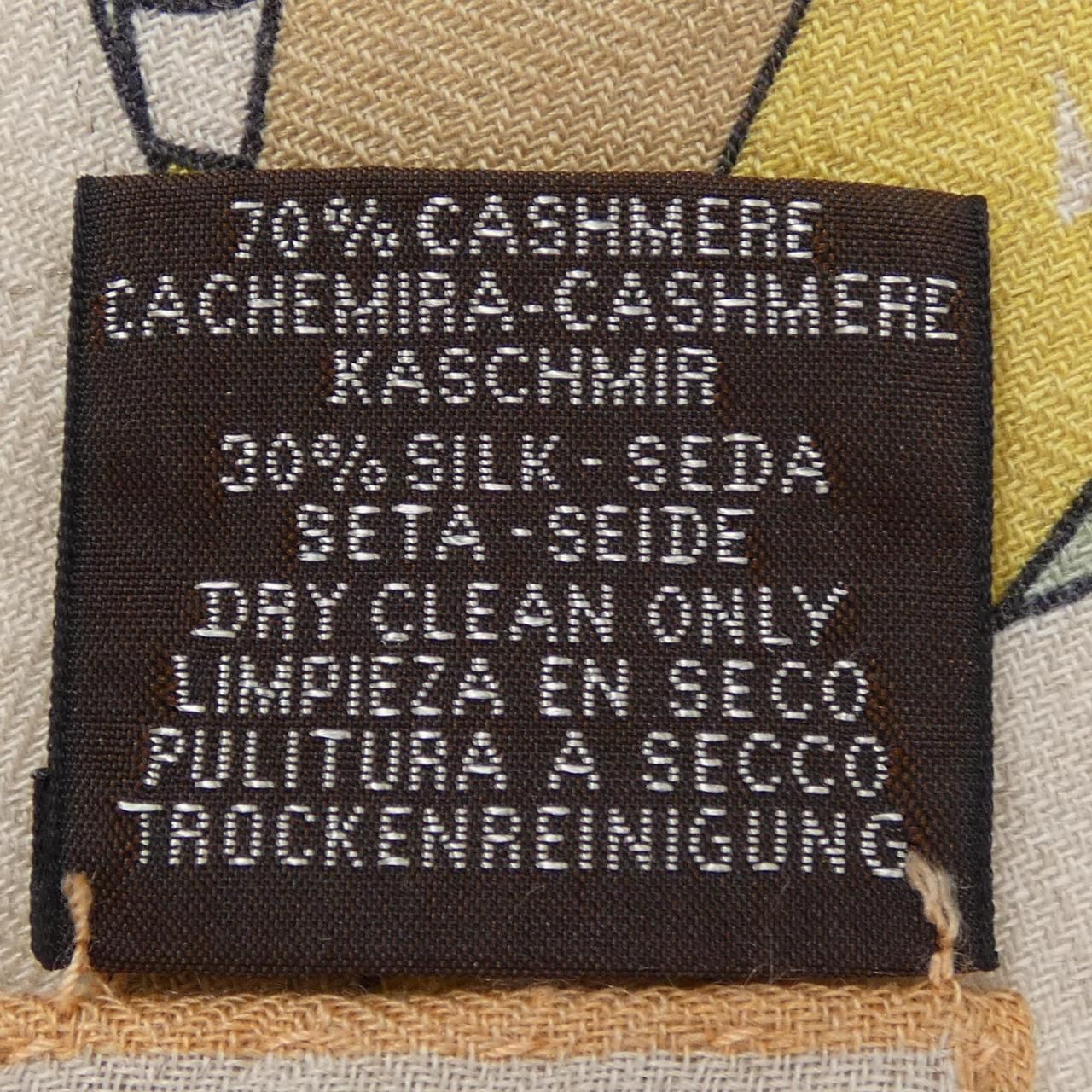 32600918_4