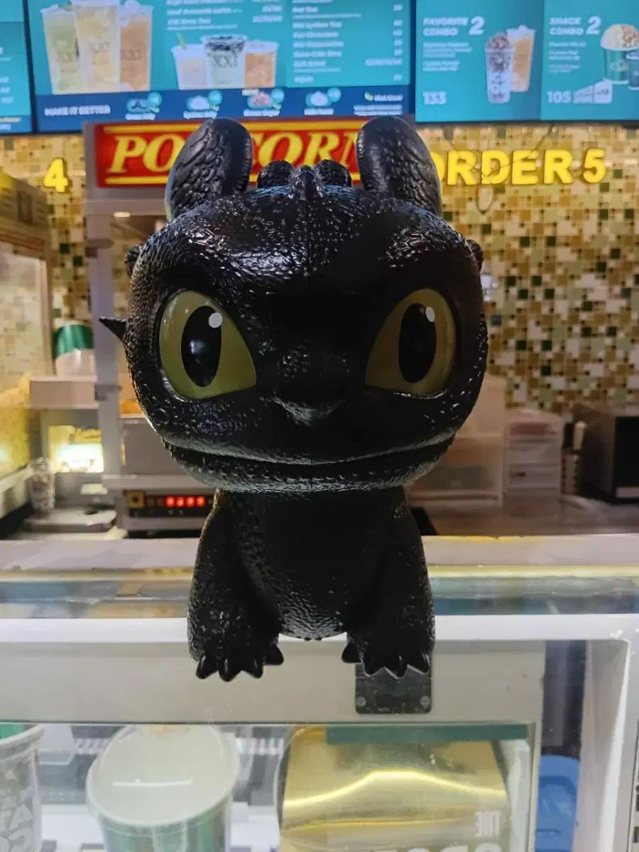 海外限定正規ライセンス品　ヒックとドラゴン　トゥース　ポップコーンバケット 実写版『ヒックとドラゴン』、ポップコーンバケツ・限定グッズが