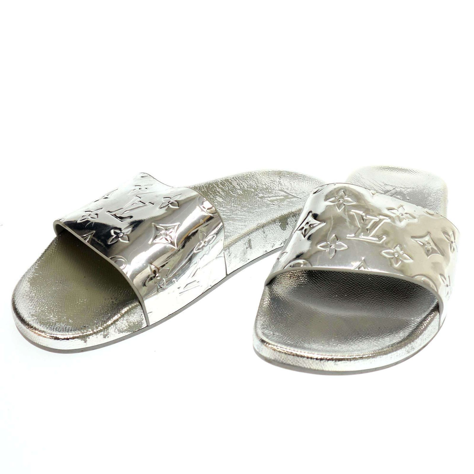 LOUIS VUITTON ルイヴィトン ウォーターフロントライン