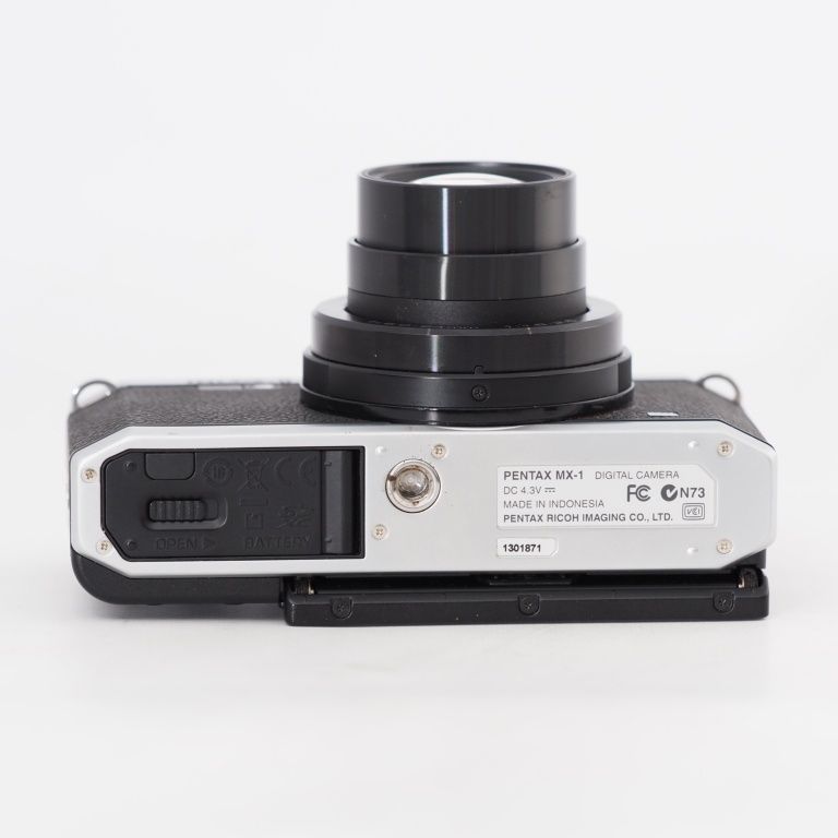 PENTAX MX-1 クラシックシルバー 1/1.7インチ大型CMOSセンサー
