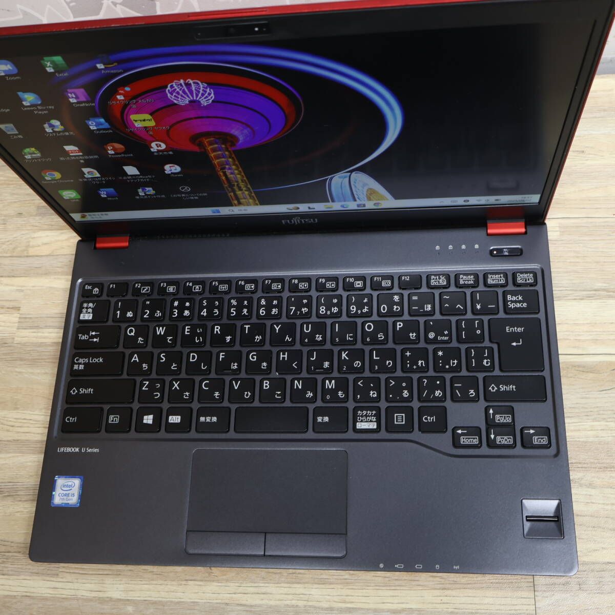 ☆超美品 高性能7世代i5！SSD128GB メモリ8GB☆U938/S Core i5