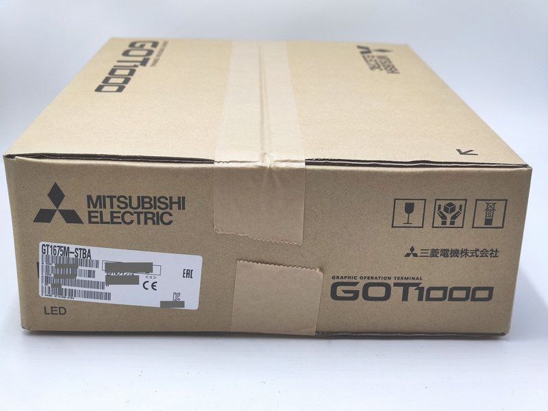 新品 箱いたみあり 三菱 タッチパネル GT1675M-STBA-