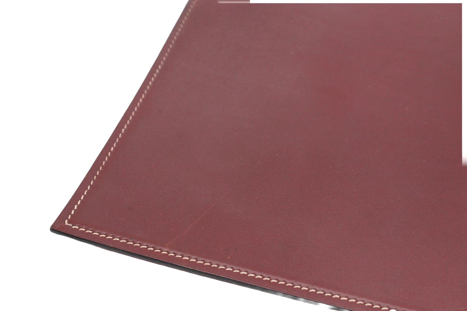 ボルドー レッド