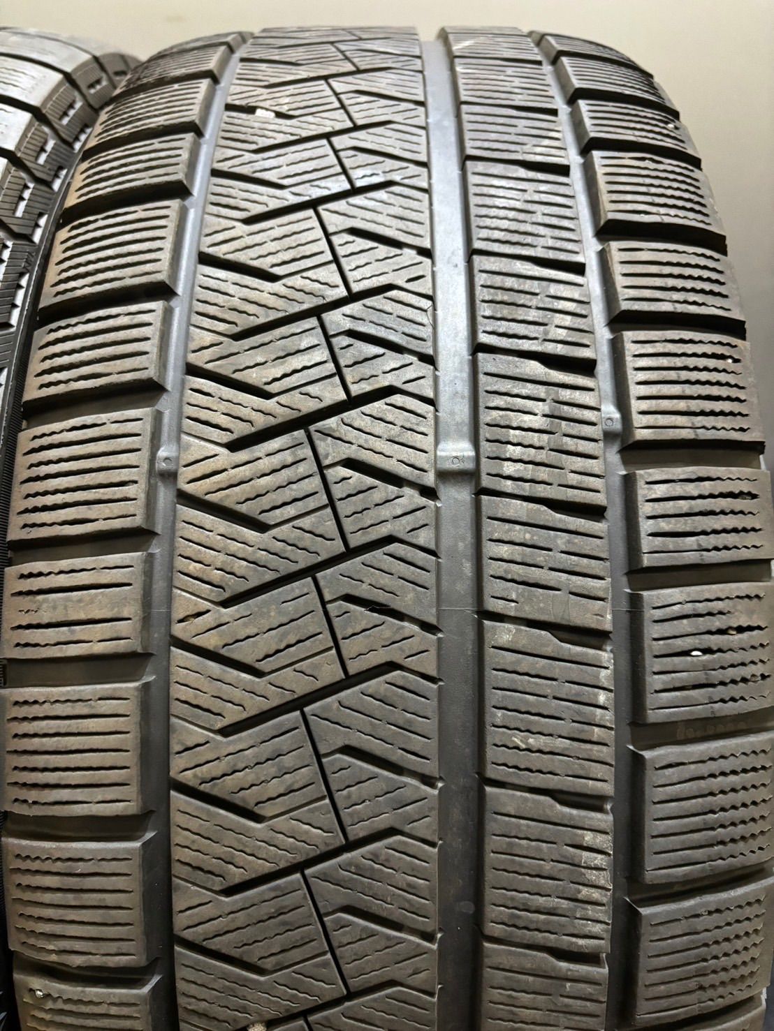 ★245/45R17 PIRELLI/ICE ASIMMETRICO 18年製 EUROTECH 17インチ 7.5J +47 112 5H スタッドレス 4本 ベンツ Eクラス (南4-G497)