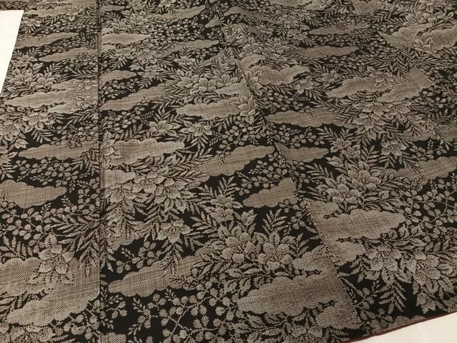 平和屋着物○本場大島紬 9マルキ 雲取り草花文 正絹 逸品 AAAV9057np