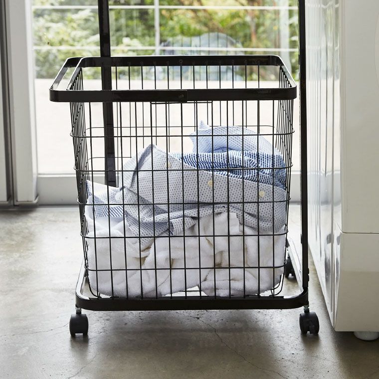 売り切り価格 山崎実業 公式 tower ランドリーワゴン＋バスケット タワー セット ホワイト ブラック 3351 3352 | ランドリーバスケット 洗濯かご 二段 キャスター タワーシリーズ