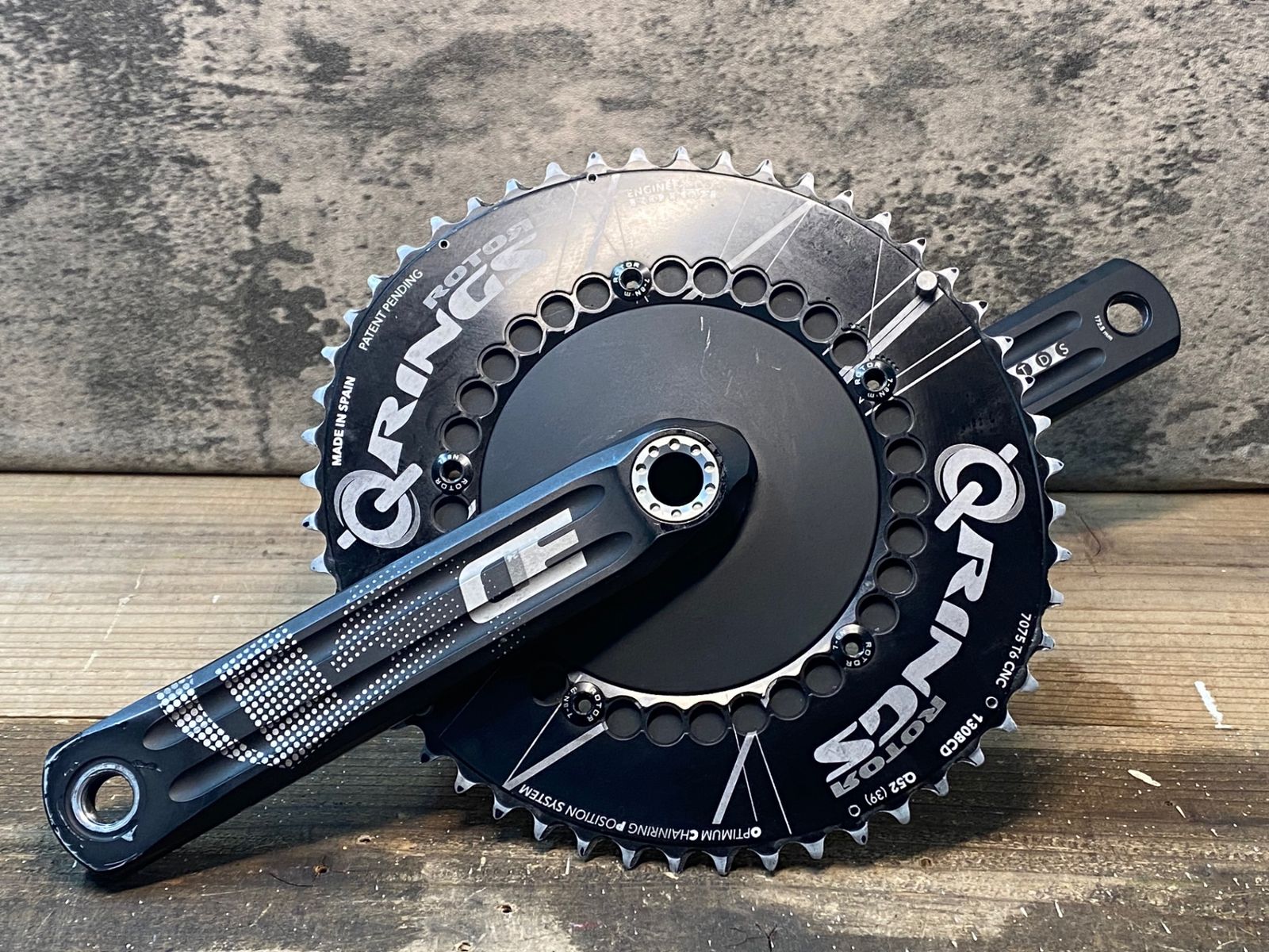 IQ647 ローター ROTOR エアロ 3D AERO クランクセット 172.5mm Q-RINGS 
