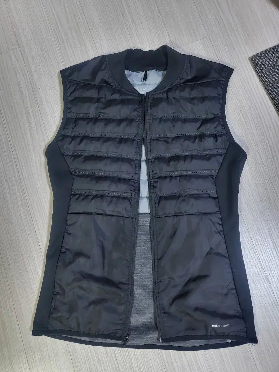 Nike(ナイキ） ゴルフ メンズ エアロロフト ベスト 95 サイズ