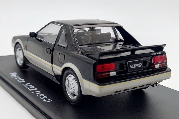 国産名車コレクション 1/24 MR2(1984） おもろかっ