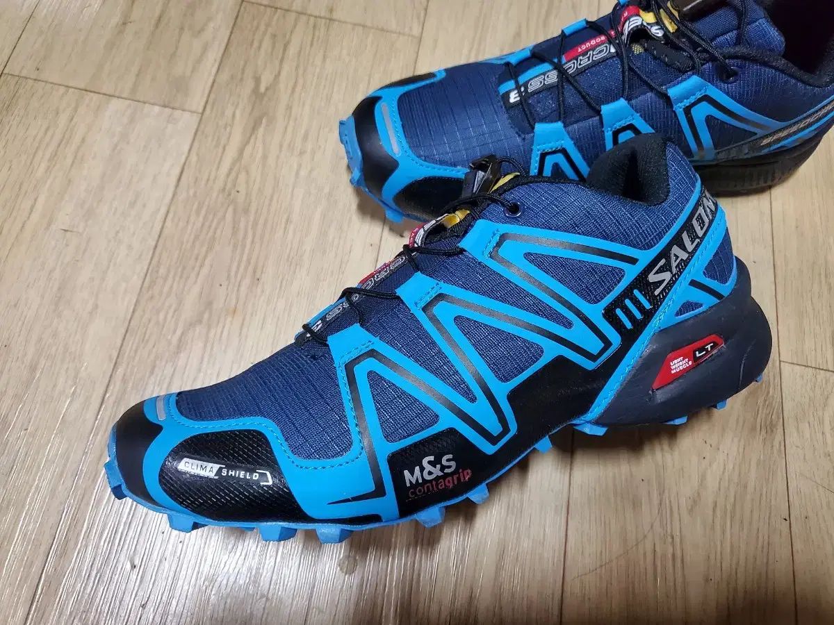 260 SALOMON サロモン スピードクロス 3 トレッキングシューズ ランニングシューズスニーカー スニーカー