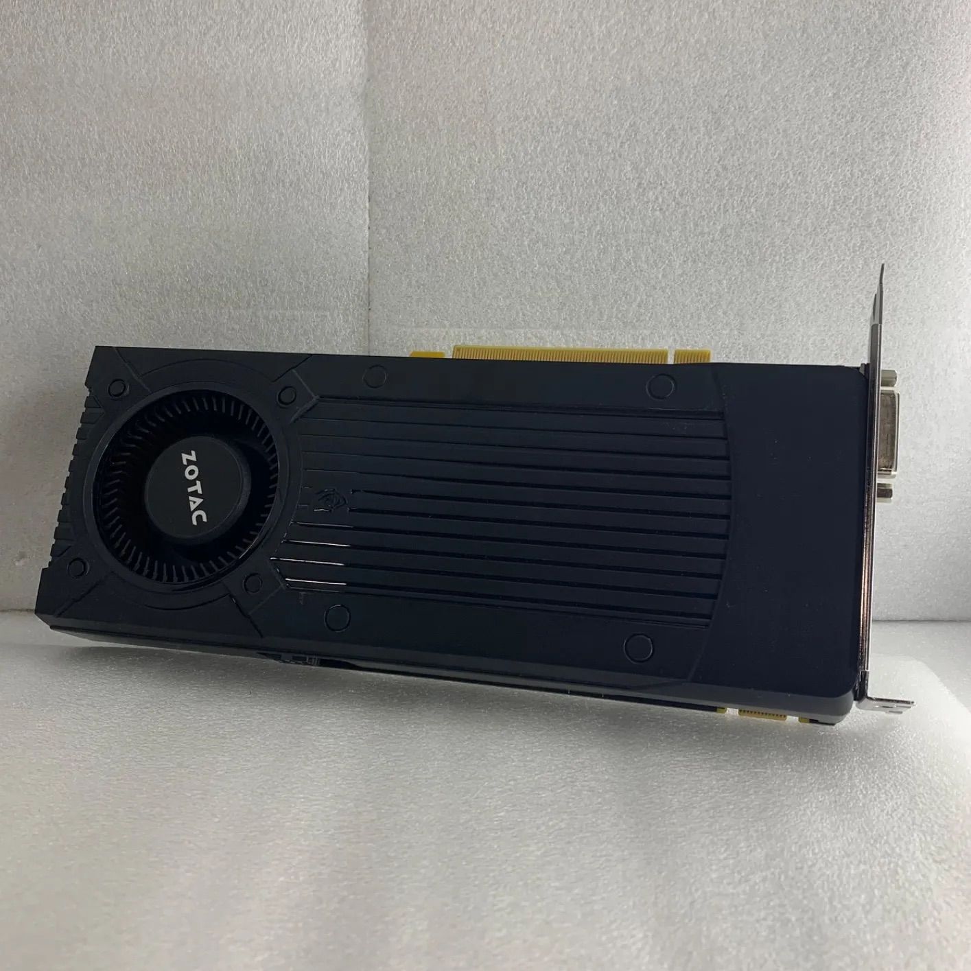 グラボ ZOTAC GTX960 2GB 128BIT GDDR5 /075 - メルカリ