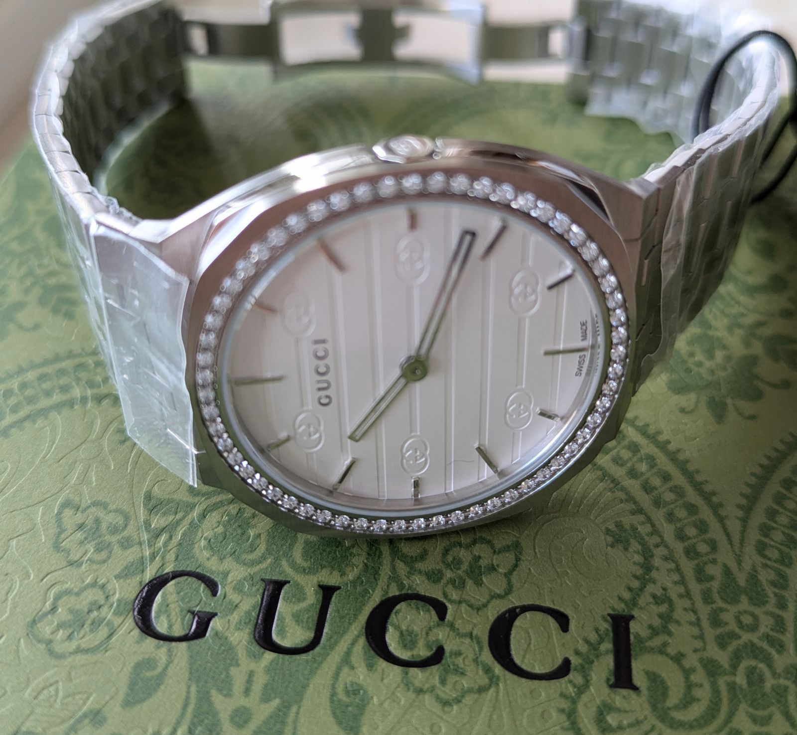 新品未使用 GUCCI グッチ 腕時計 25H クォーツ ダイヤモンド