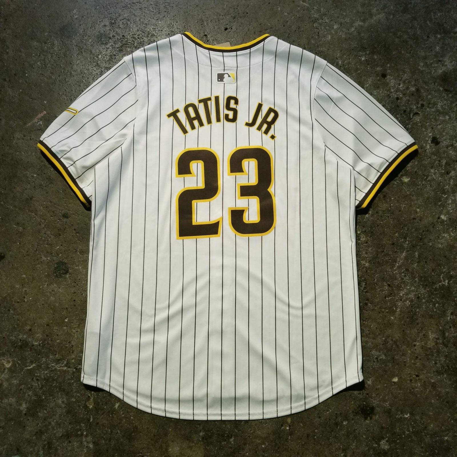 NIKE PADRES ユニフォーム TATIS JR. 23 L Men's San Diego Padres Fernando Tatis Jr. Nike White City