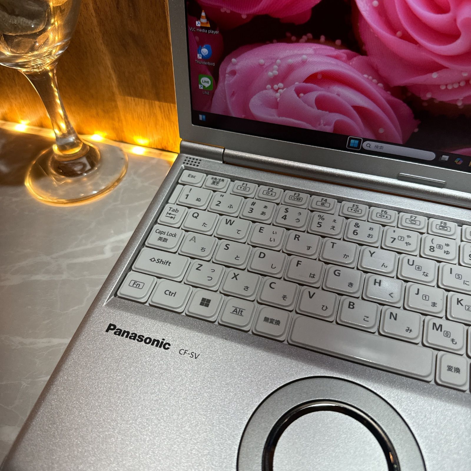 最新2022年‼️Let's note SV1☘️メモリ16GB☘️最新ノートパソコン