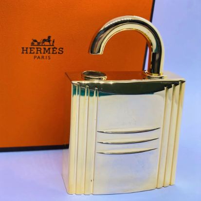 シルバーサイズHERMES エルメス　ジュエルロック　カデナケース　アトマイザー　香水ケース