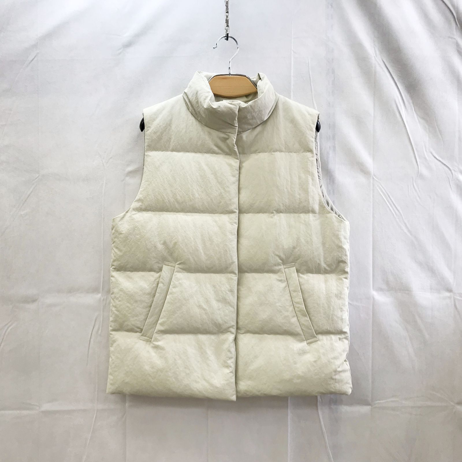 アーバンリサーチドアーズ　ダウンベスト URBAN RESERCH DOORS アーバンリサーチドアーズ ダウンベスト