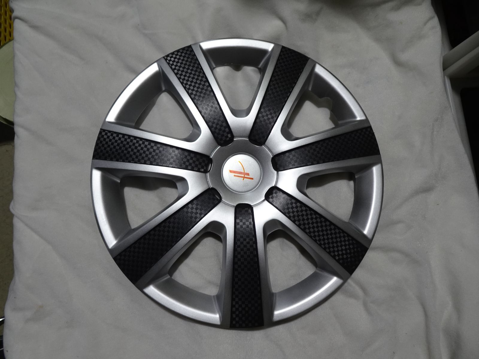 車用ホイールカバー 14インチ CARBON/SILVER/BLACK ホイールカバー Xtreme(エクストリーム) 4枚1セット CALIBER PGSAR | ホイールキャップ カーボンブラック VR 13インチ | ホイールカバー | 車＆バイク