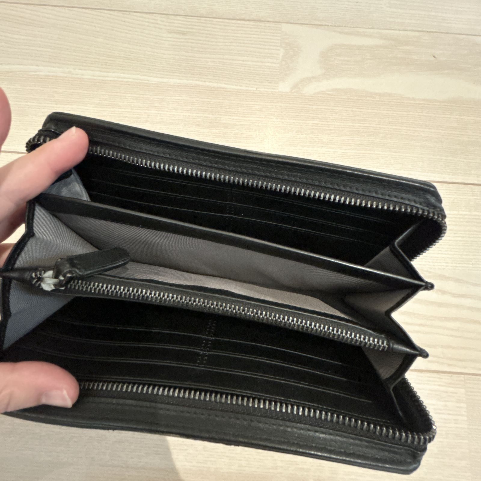 美品 TUMI トゥミ 長財布 ラウンドファスナー カムデン ブラック 黒 