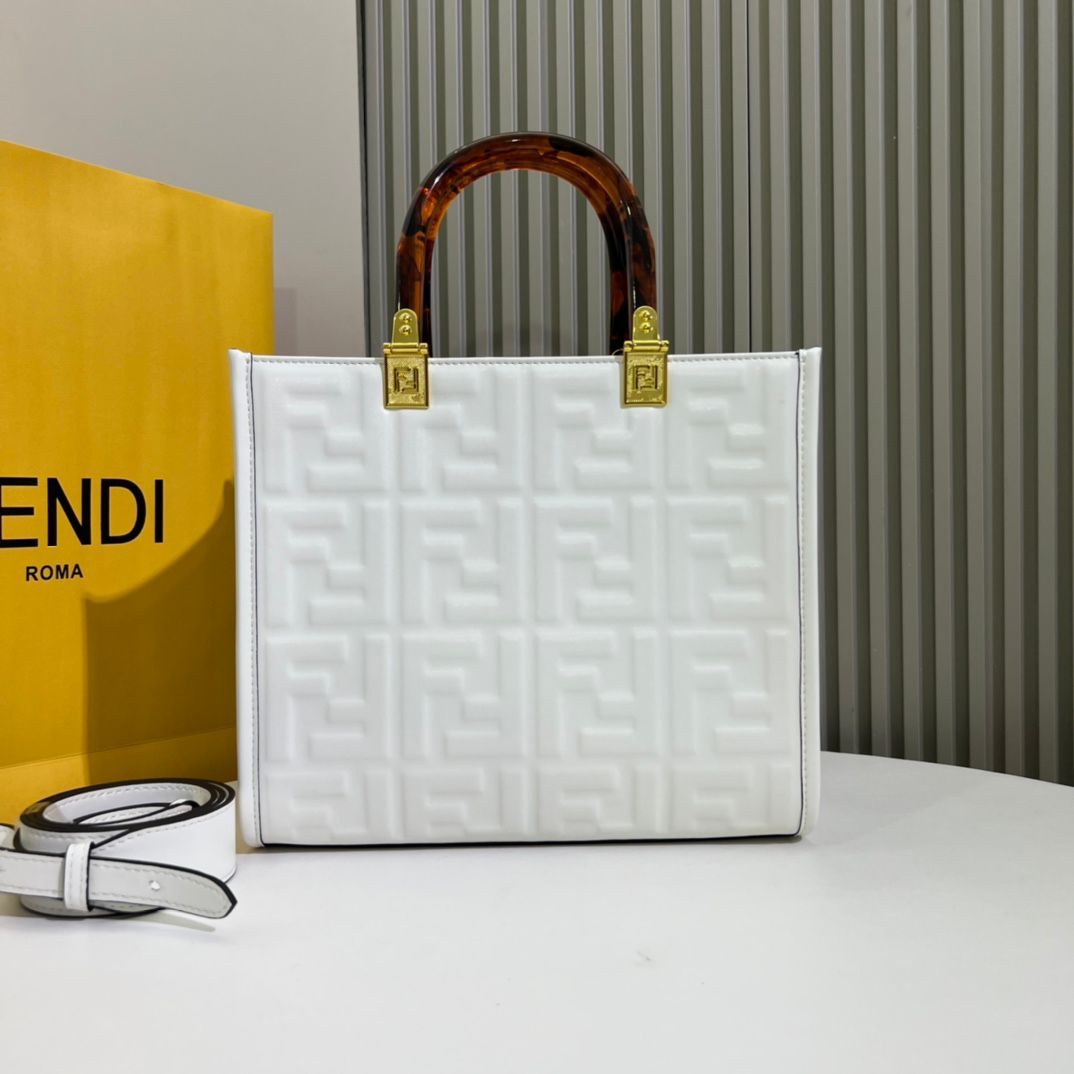 新品 未使用 FENDI Sunshine トートバッグ