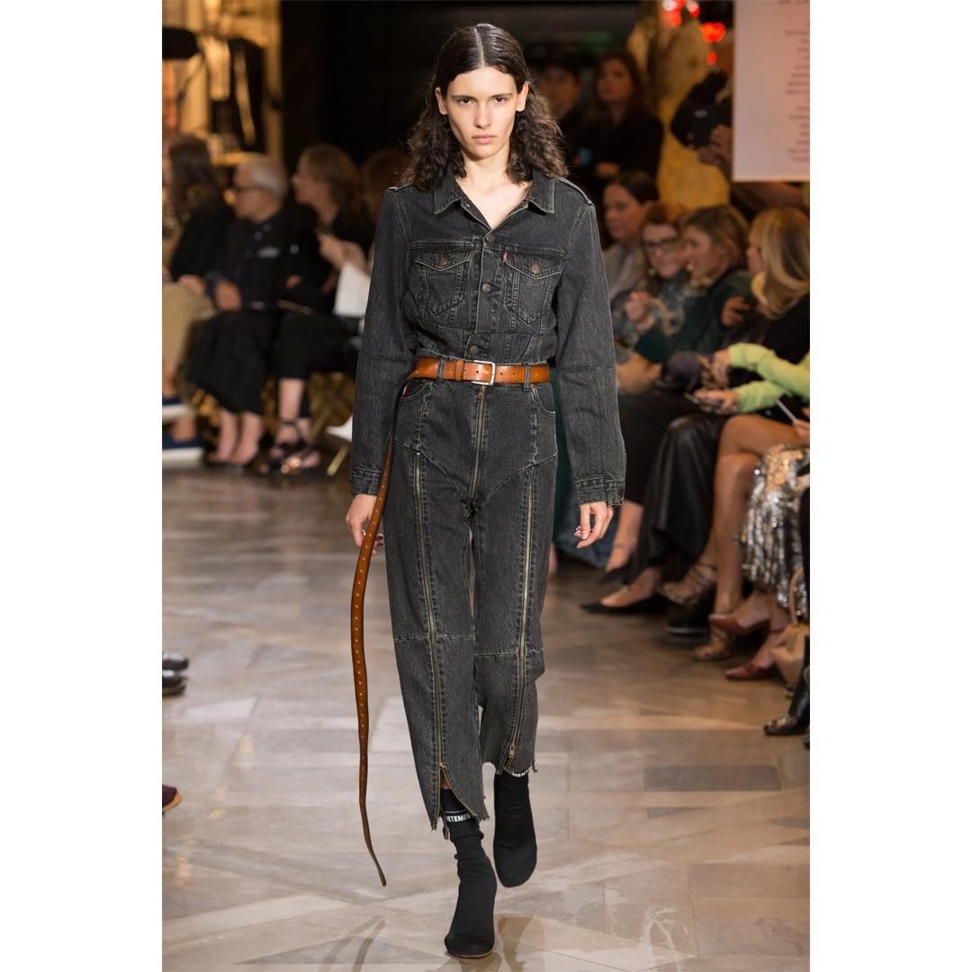 買取価格63,000円】VETEMENTS(ヴェトモン)×Levi's(リーバイス