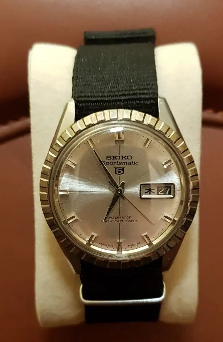 セイコー SEIKO 6619-8100 ベトナム戦争 ミリタリー 特殊部隊 支給時計