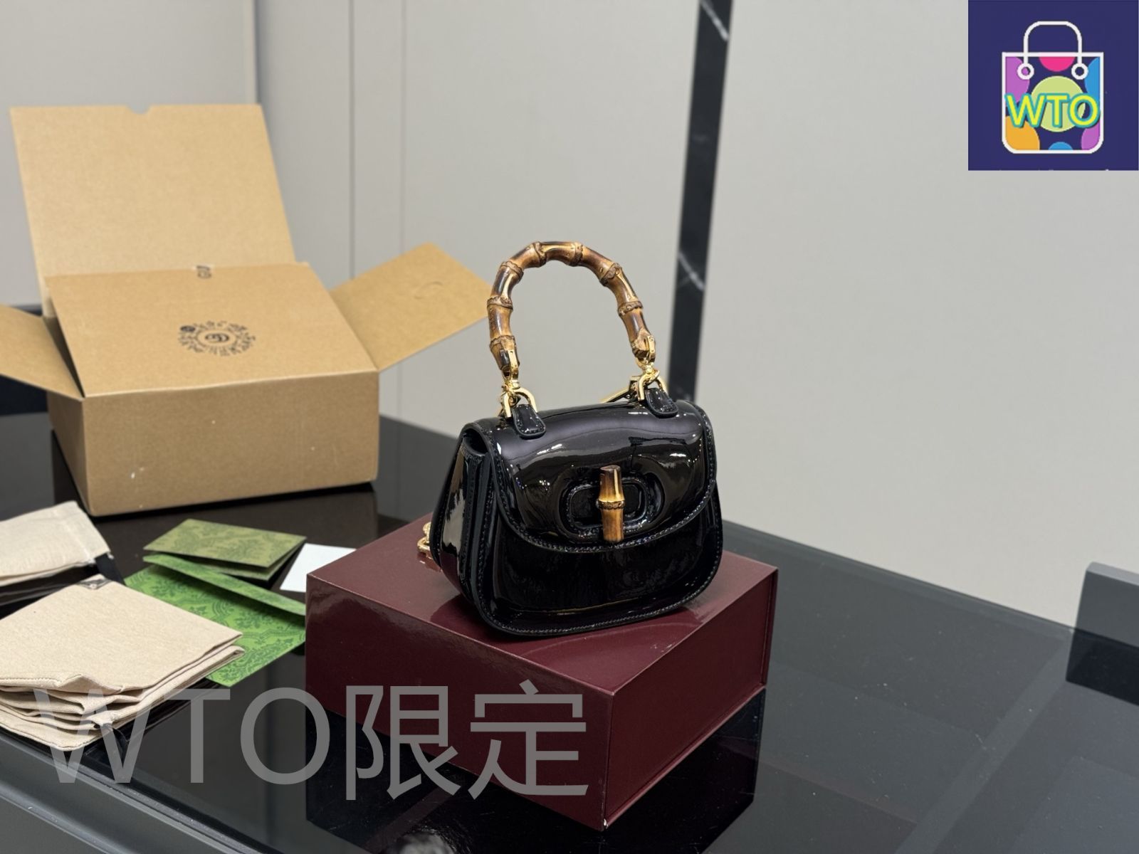 今日特価】Gucci グッチ ダイアナ竹節手提げバッグ 新色大ロゴ