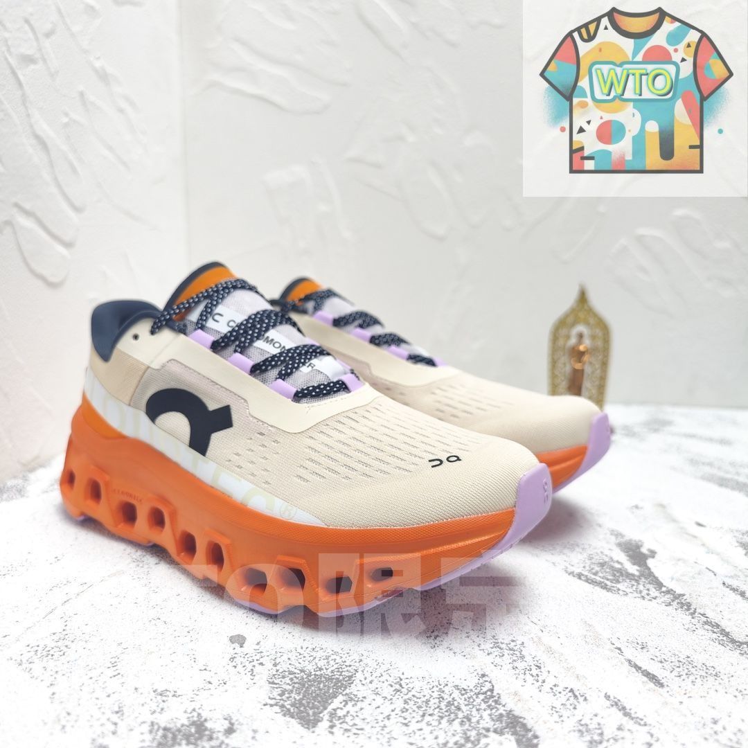 On Cloudstratus ホワイト/オレンジ　メンズ27cm On Cloudstratus ホワイト/オレンジ メンズ27cm