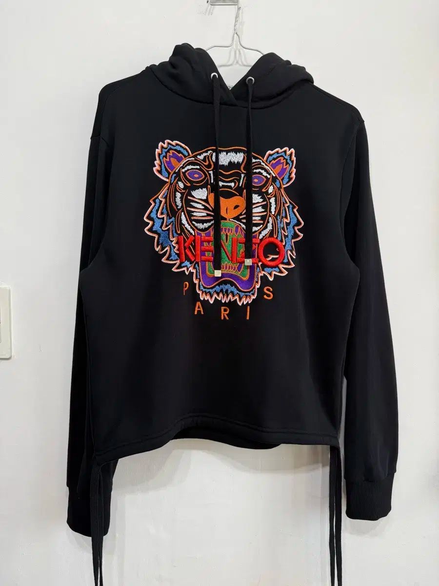 ✨希少✨　コーチ 小花　刺繍　クルーネックトレーナー　スウェット　Mサイズ ✨希少✨ コーチ 小花 刺繍 クルーネックトレーナー スウェット